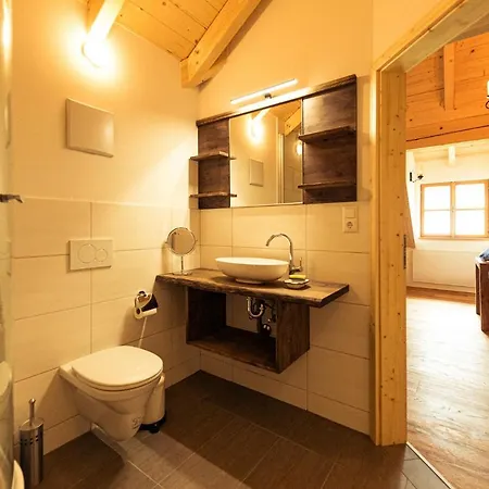 Stein Im Holz Apartment *